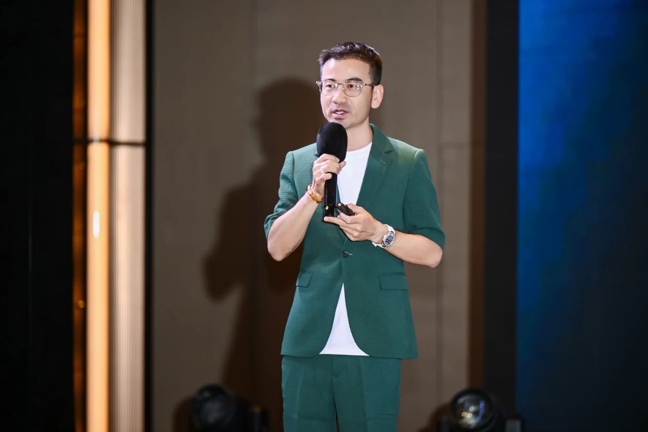 1755670434211855.jpg 11.jpg